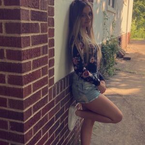 Meet your Posher, Hope